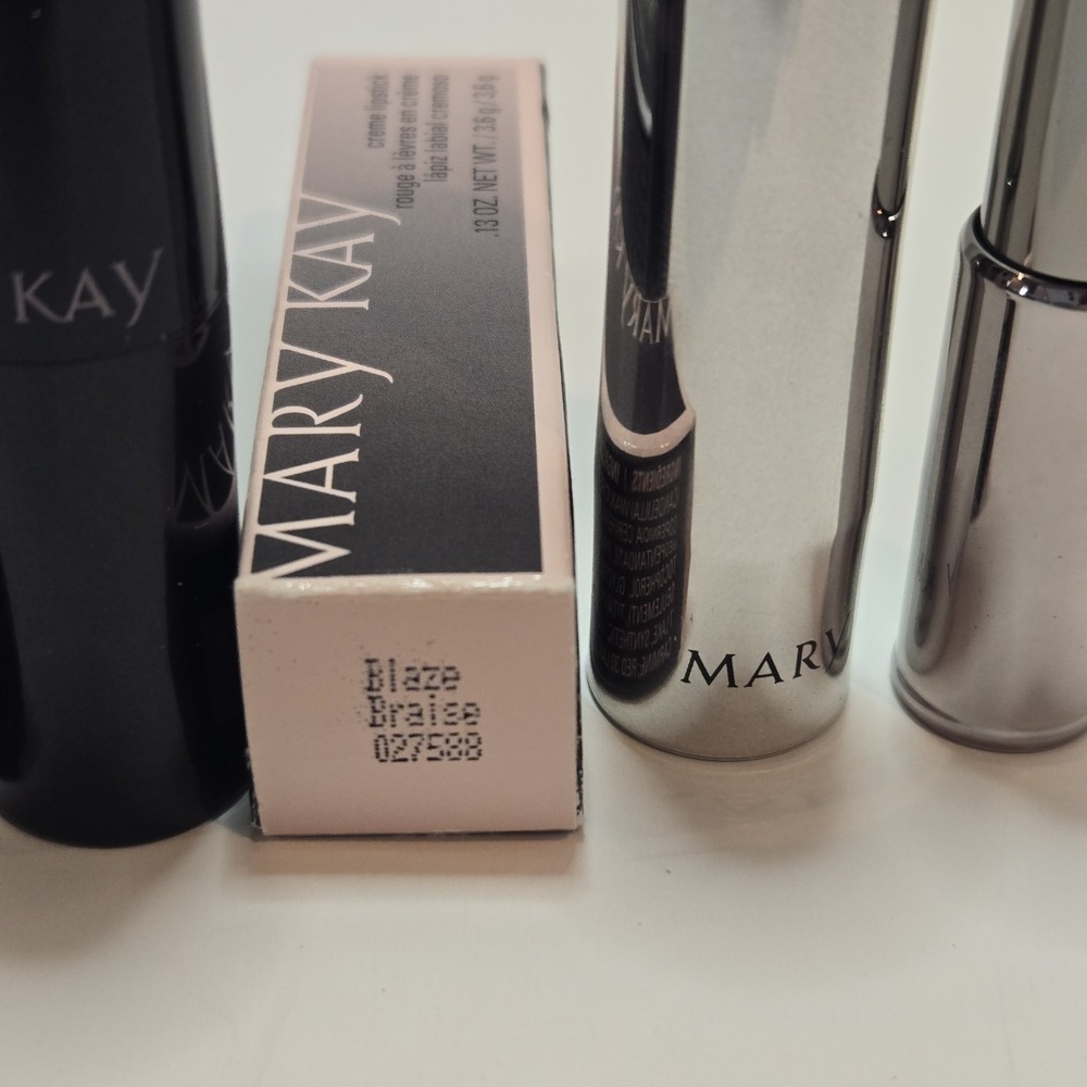 Lot Of 4 New In Box Mary Kay Lipstick Blaze, Pink Cherie, Royal Plum, Subtly You - Picture 3 of 7